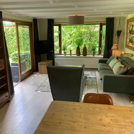 Chalet Wild Forest, Knus Chalet Op De Veluwe Met Gratis Parkeren Putten Exterior photo