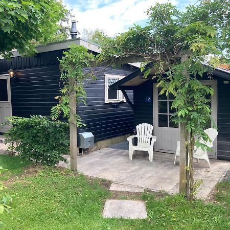 Chalet Wild Forest, Knus Chalet Op De Veluwe Met Gratis Parkeren Putten Exterior photo