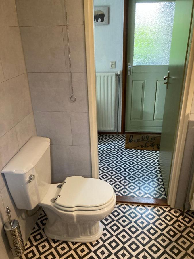 Chalet Wild Forest, Knus Chalet Op De Veluwe Met Gratis Parkeren Putten Exterior photo