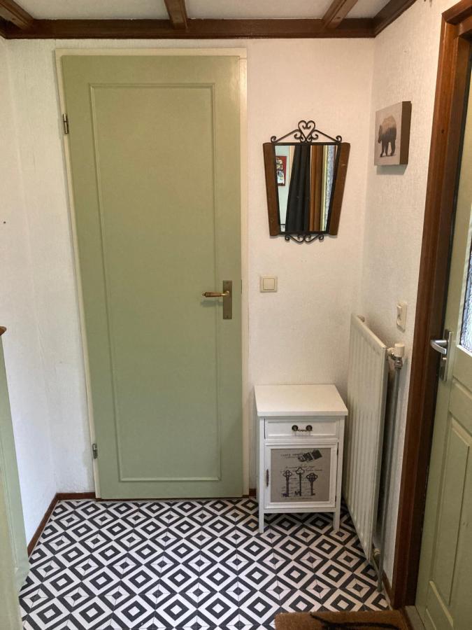 Chalet Wild Forest, Knus Chalet Op De Veluwe Met Gratis Parkeren Putten Exterior photo